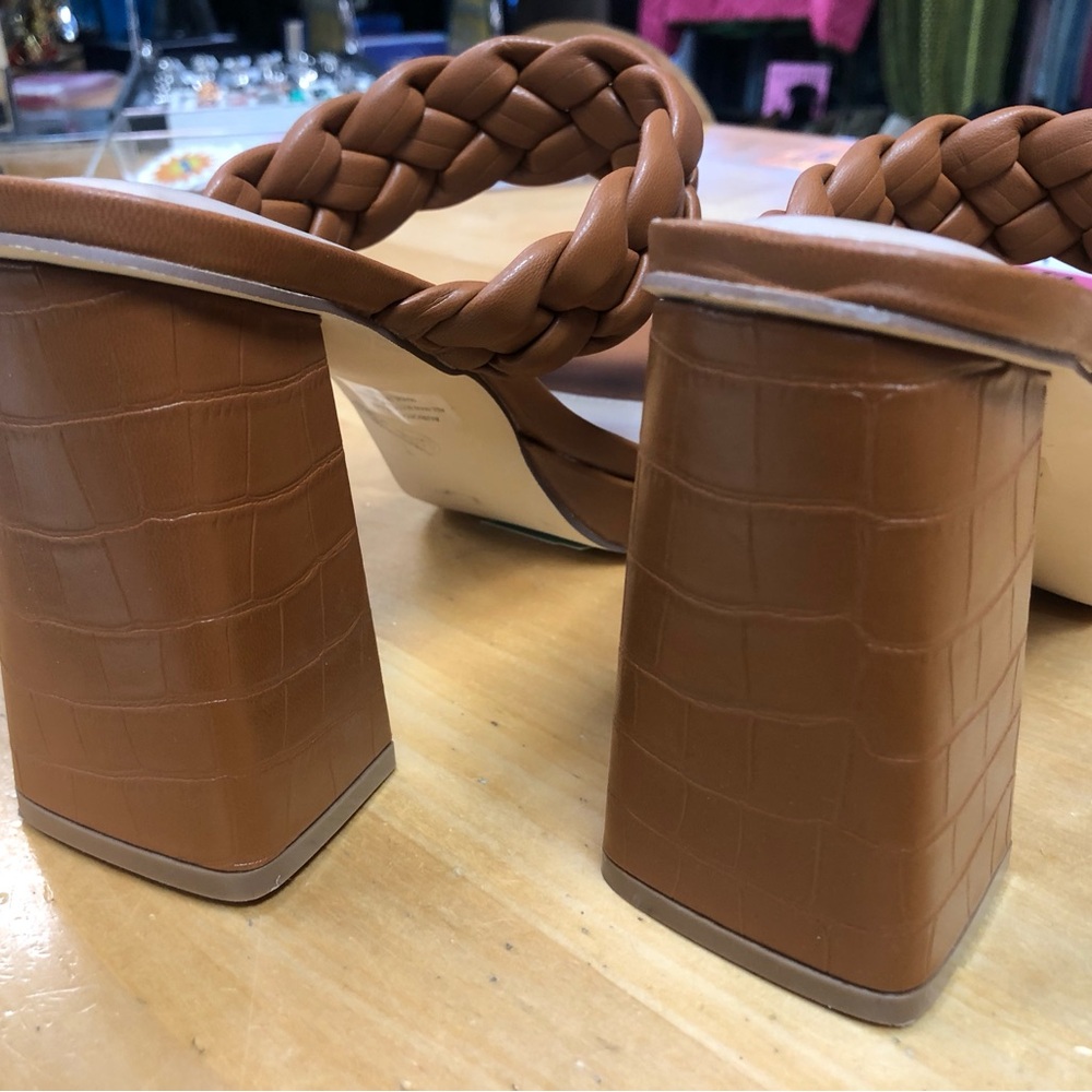 Sincerely Jules Tan Braided Sandals - Picture 3 of 8